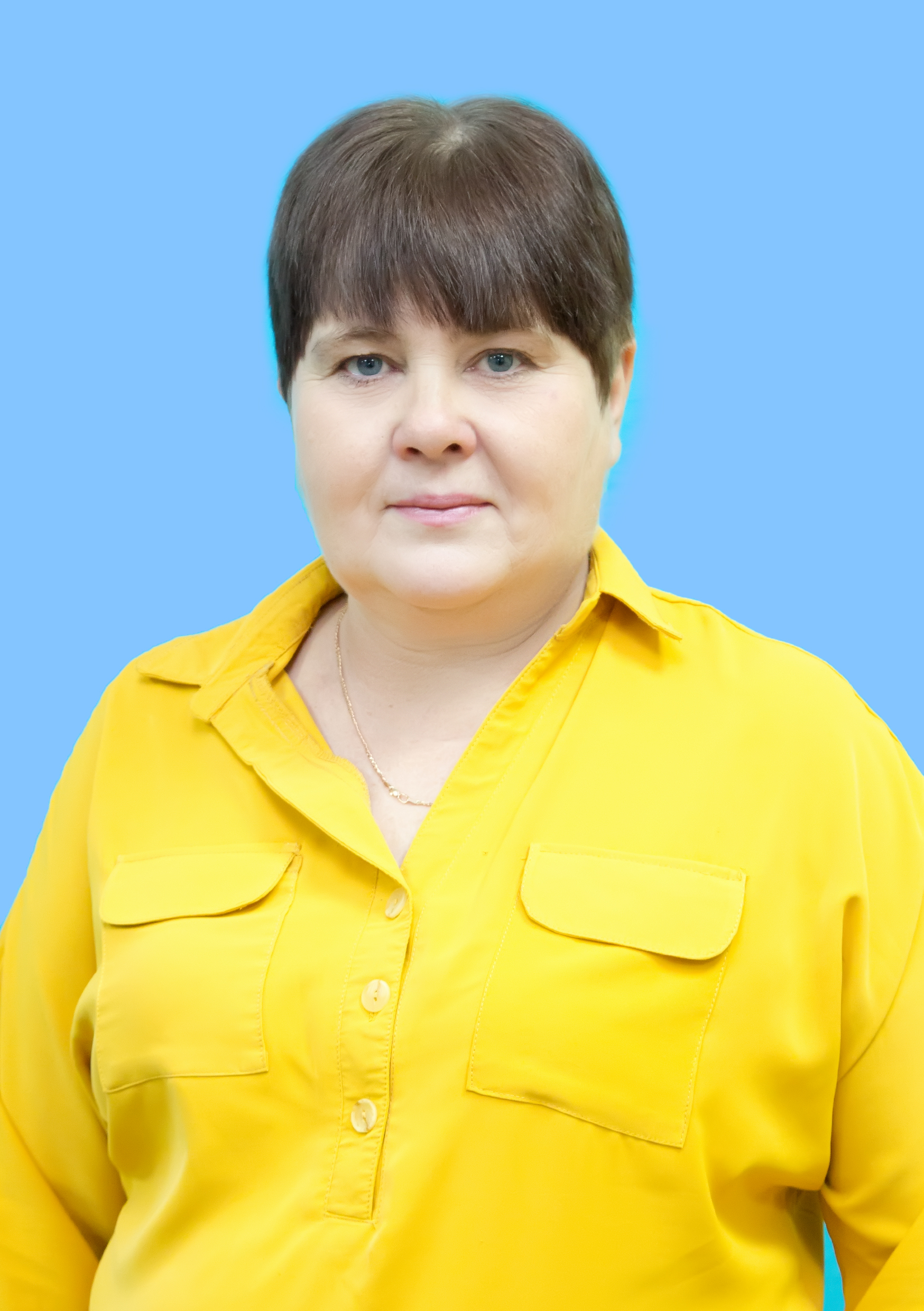 Педагогический работник Людмила Николаевна Попова.